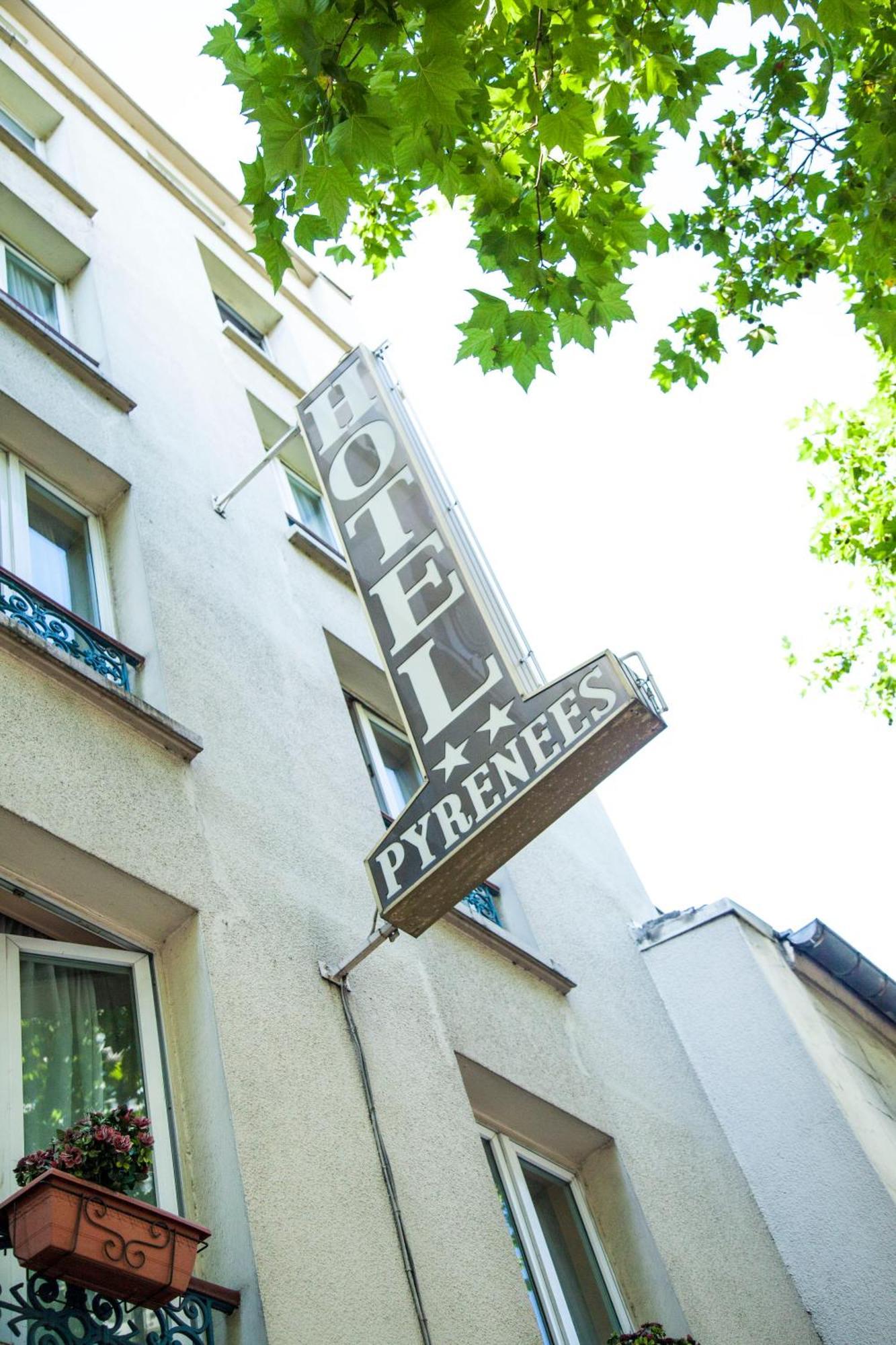Hotel Des Pyrenees - Entre Bastille Et Nation Париж Екстериор снимка